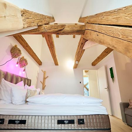 마르크도르프 Wood World Luxury - Massage - Bergblick - Tranpolin- Parken 아파트 외부 사진