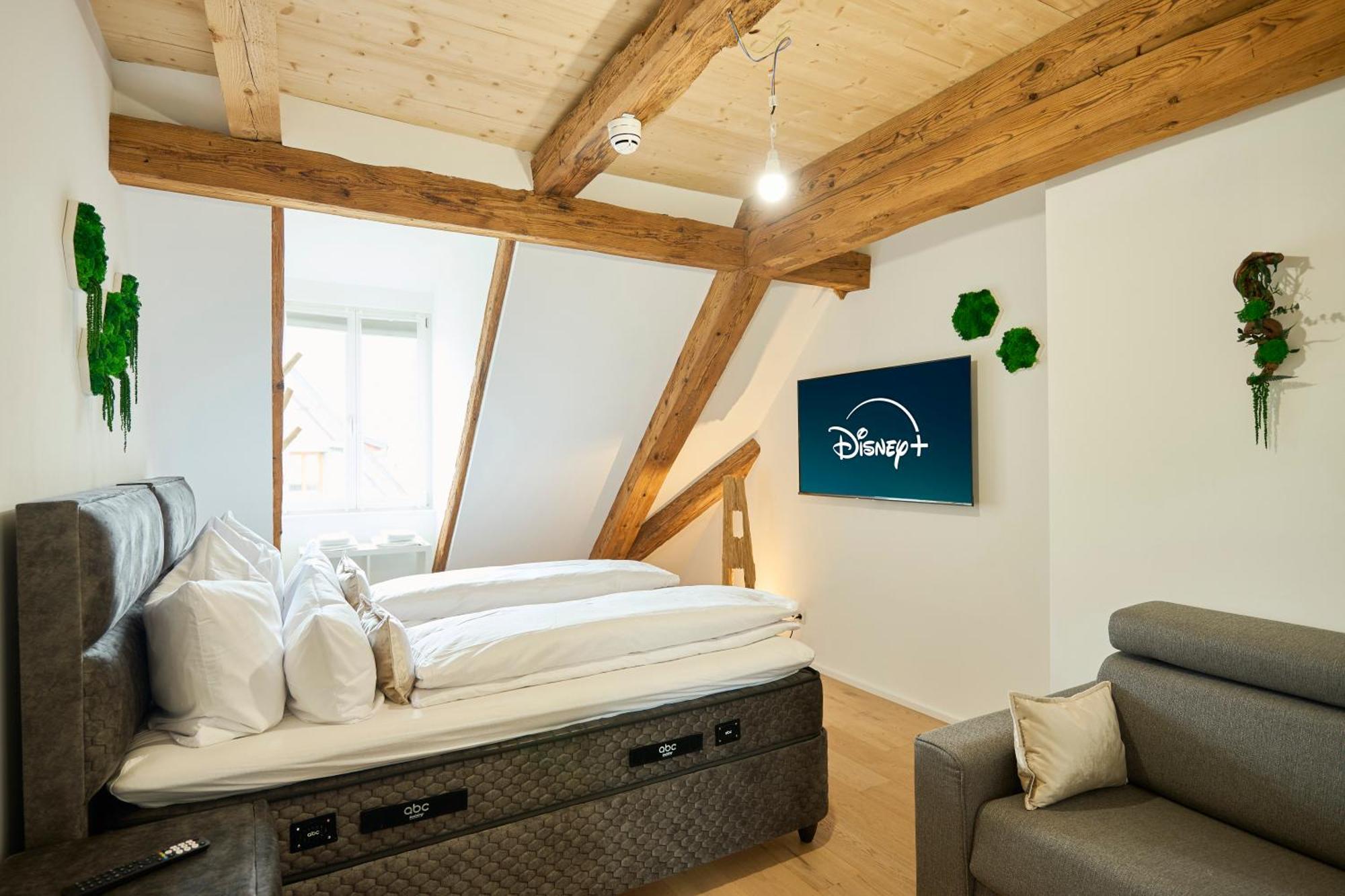 마르크도르프 Wood World Luxury - Massage - Bergblick - Tranpolin- Parken 아파트 외부 사진