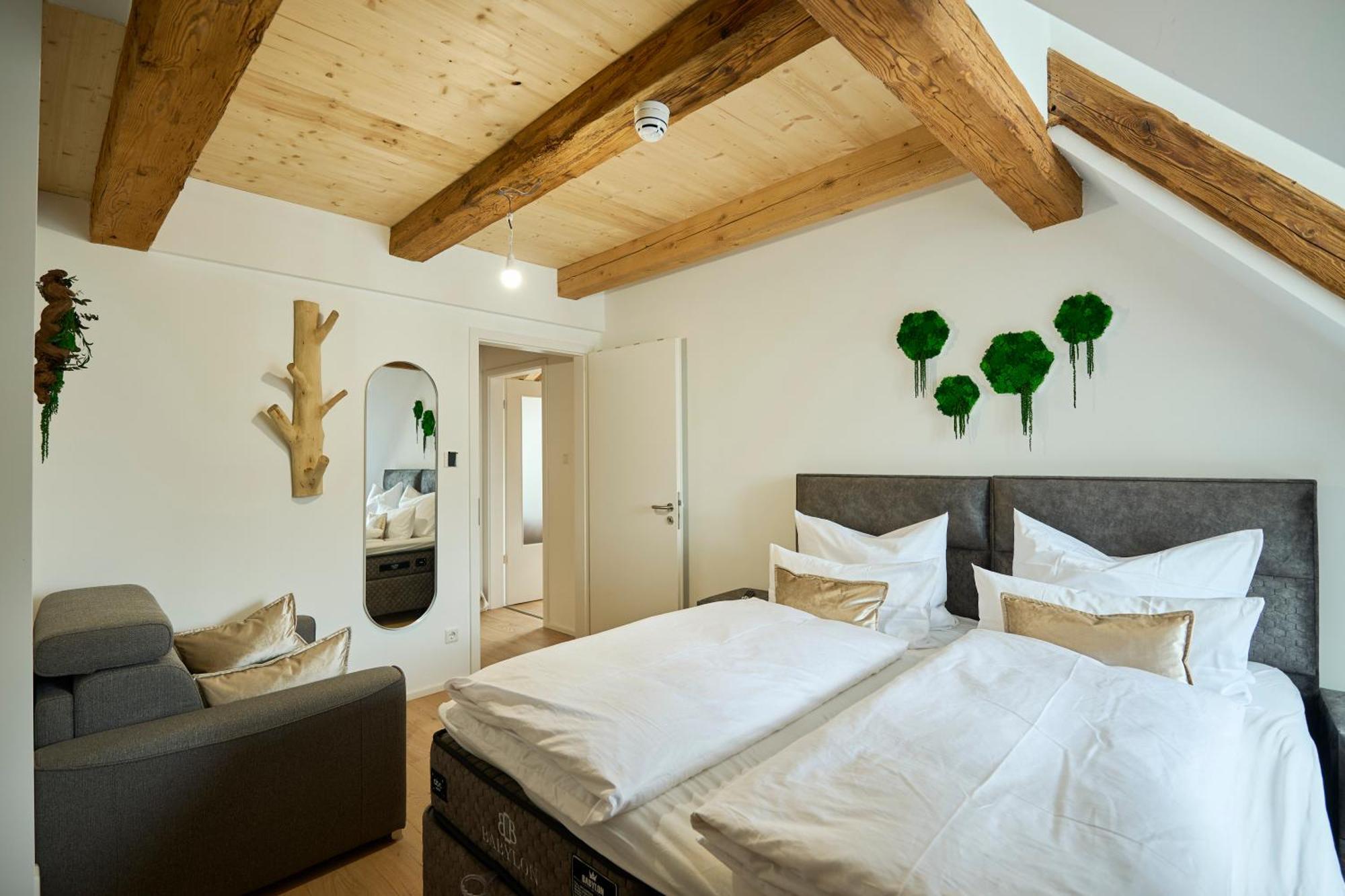 마르크도르프 Wood World Luxury - Massage - Bergblick - Tranpolin- Parken 아파트 외부 사진
